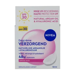 Nivea Essentials dagcreme verzachtend droge/gev huid